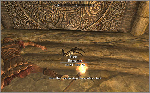 Start by picking up the Ebony Claw, which you can find on one of the dead bodies (the above screen) - The Jagged Crown - p.2 - Stormcloack Rebellion Quests - The Elder Scrolls V: Skyrim - Game Guide and Walkthrough
