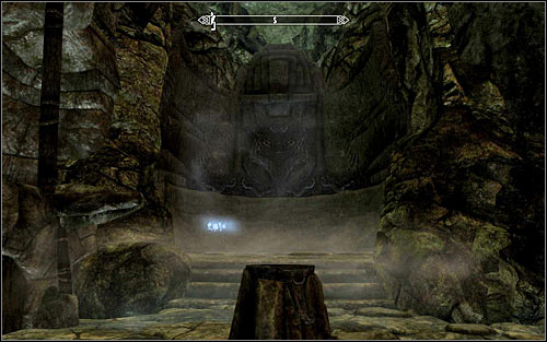 I recommend going north, because there is a Word Wall nearby (the above screen), which teaches a new Word of Power - Slow Time - The Jagged Crown - p.2 - Stormcloack Rebellion Quests - The Elder Scrolls V: Skyrim - Game Guide and Walkthrough