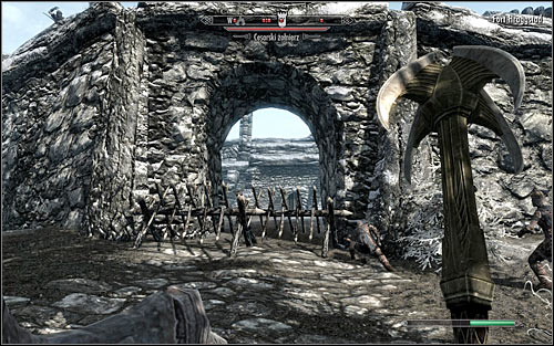 Just like before, the game will allow you a free choice as to how you want to get inside - The Battle for fort Hraggstad - Stormcloack Rebellion Quests - The Elder Scrolls V: Skyrim - Game Guide and Walkthrough