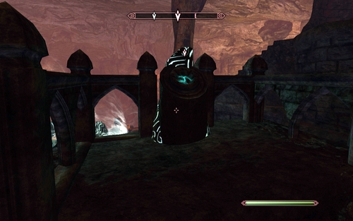 To deactivate it, pick up the Weystone Focus stone lying beside the vampire' corpse and place it on the stone pedestal on the right - Prophet - Vampire Lord path - The Elder Scrolls V: Skyrim - Dawnguard - Game Guide and Walkthrough