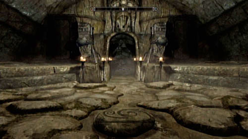 Head inside the Temple Miraak together with the warrior and take a look around the rooms - you should find some valuable items and a treasure chest - Find the source of Miraak's power - Main story mode - The Temple of Miraak - The Elder Scrolls V: Skyrim - Dragonborn - Game Guide and Walkthrough