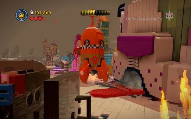 Use the cannon to cut through the rocket's gold brick - Attack on Cloud Cuckoo Land - The story mode - The LEGO Movie Videogame - Game Guide and Walkthrough