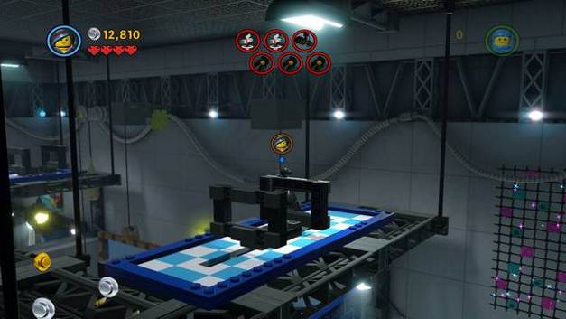 Then, position the two reflectors correctly, by moving them to the end - Broadcast News - The story mode - The LEGO Movie Videogame - Game Guide and Walkthrough
