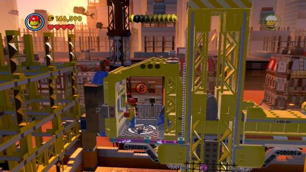 As Gail, lower the crane - Return from Reality - The story mode - The LEGO Movie Videogame - Game Guide and Walkthrough