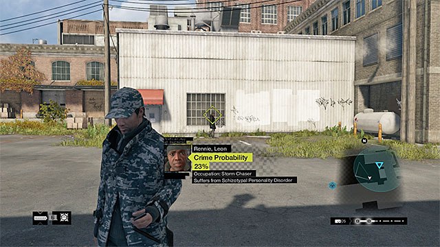After you identify to perpetrator/victim, you need to keep a safe distance to prevent being spotted too early - Description of a regular crime - Crimes Detected - Watch Dogs - Game Guide and Walkthrough
