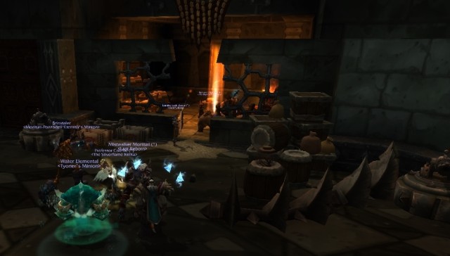 The individual groups of enemies are marked with light beams. As soon as you kill them, the beams disappear. - Upper Blackrock Spire - Dungeons - World of Warcraft: Warlords of Draenor - Game Guide and Walkthrough