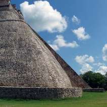  A monument by the Mayans and Aztecs