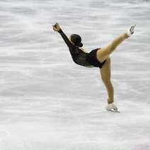  Female ice skater