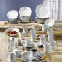 Set of dishes