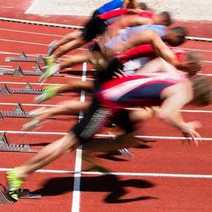  Athletes sprint start