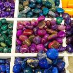  Small coloured stones