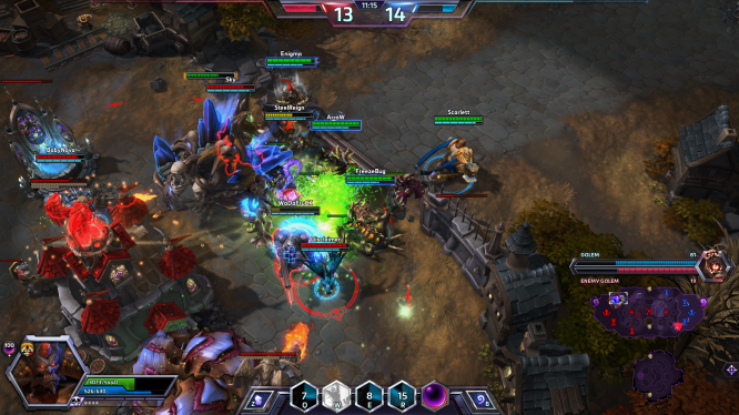 Heroes of the Storm vs League of Legends MOBA Showdown