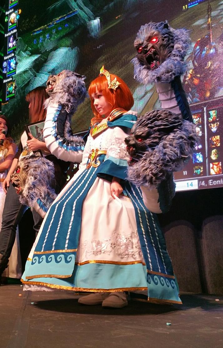 Attention to detail on the Scylla costume is impeccable. It's clear why she won.