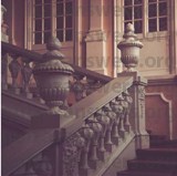 BALUSTRADE