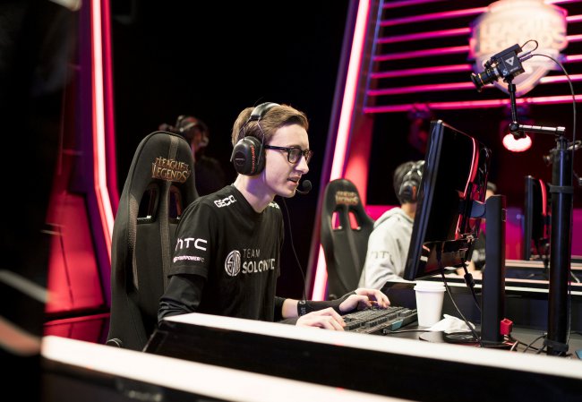 League of Legends